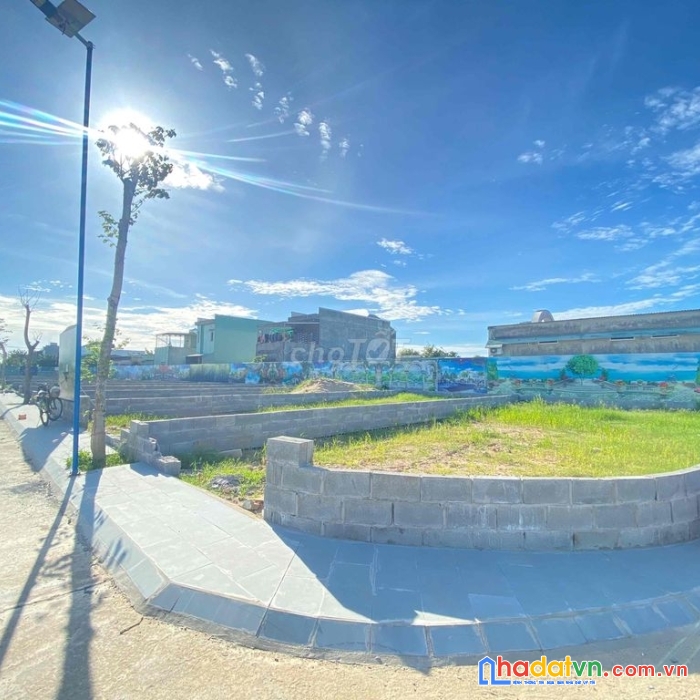 Chính chủ bán lô đất ngay cổng chào ái nghĩa, có sẵn sổ hàng đầu tư rẻ nhất khu vực