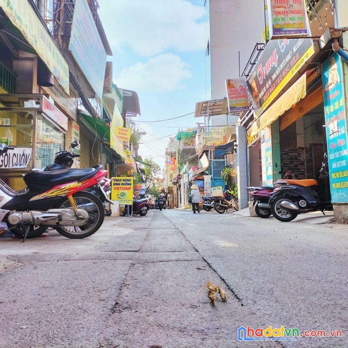 Bán nhà 4 tầng mới 68m2 trần văn đang quận 3 sát mặt tiền, tiện ích đầy đủ_lh thiện 0934003388