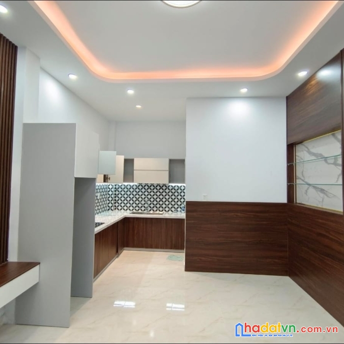 Bán cực gấp 81m2 đinh bộ lĩnh chỉ có 7 tỷ chưa đến 90tr/m2