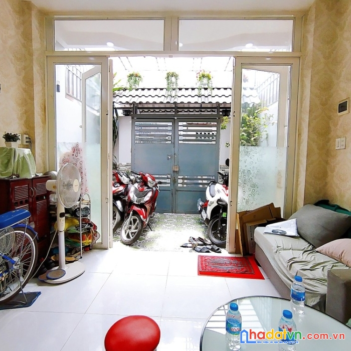 Bán nhà tân bình hxh 50m2 nở hậu 4.6 m 3 tầng đẹp lung linh oto vào nhà thành mỹ 7.2 tỷ.
