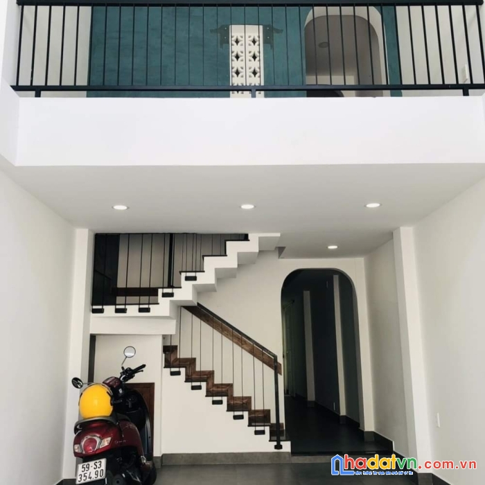 Bán gấp nhà hẻm 1 sẹc đường liên khu 4.5 .32 m2 giá 2 tỷ 4