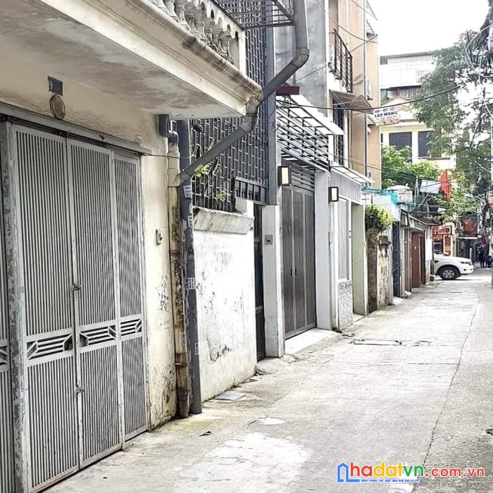 Bán nhà lĩnh nam-ngõ nông đẹp, 3 bước ra mặt phố ô tô, 35m2 x 5 tầng x mt 4.2m, giá hơn 3 tỷ có tl