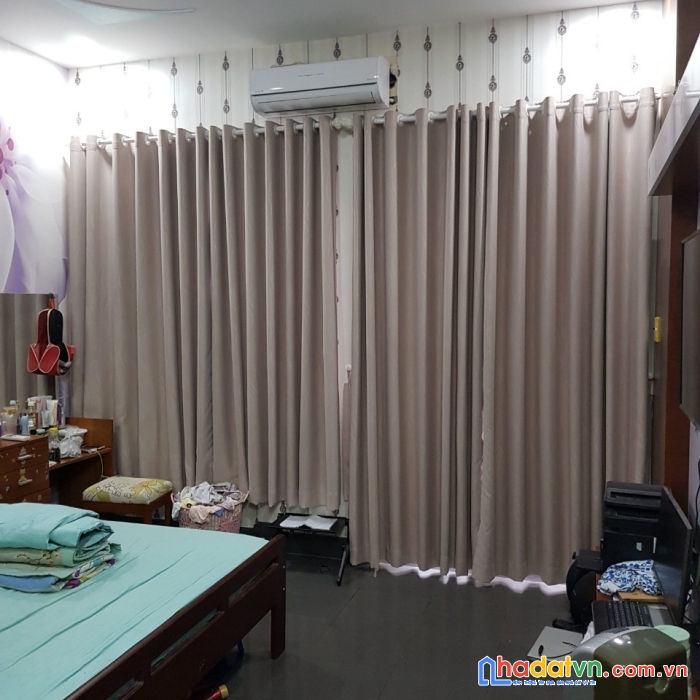 Nhà 83mv cần bán nhanh chỉ tính giá đất tặng nhà 3 tầng đường lũy bán bích sát tân bình