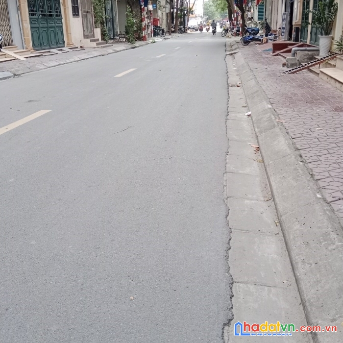 Bán đất phố phạm thận duật, cầu giấy.dt: 55m2, mt: 5m, xây vp, kinh doanh, ccmn, ô tô tránh, pl,