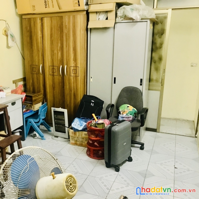 Bán nhà cát linh đẹp như ngọc trinh kd ôtô  30m2*3 tầng  mt 3,7m nhỉnh 3 tỷ