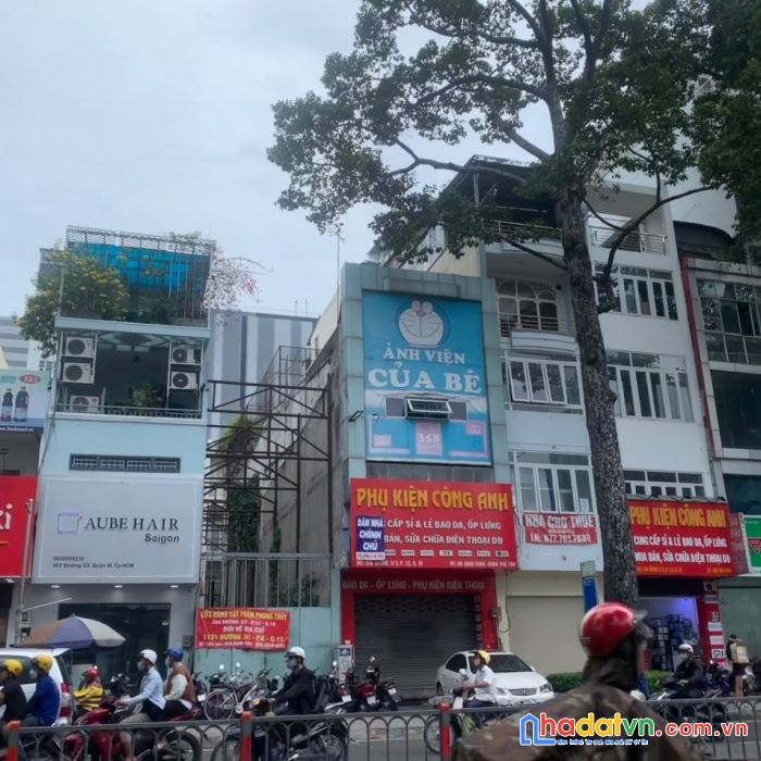 Mt 358 đường 3/2, p.12 q.10, 5x25m, trệt, 2 lầu