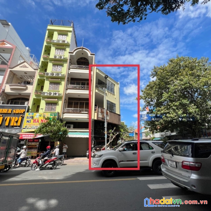 Mt 277 khánh hội, p5, quận 4, 4x18m, trệt, 3 lầu, hđ thuê 60tr/tháng