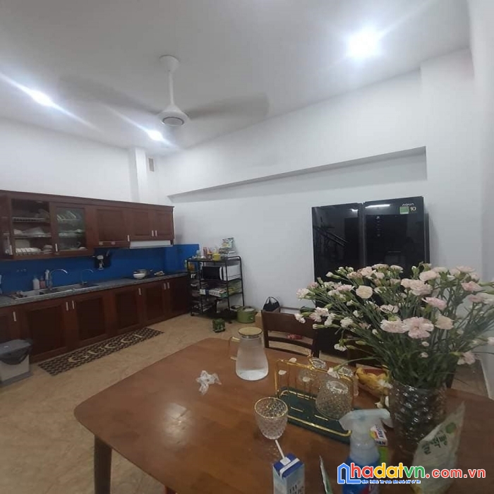 Nhà giá rẻ mỹ đình. ccmn dt 45m2 có 9pn, full nội thất giá bán 5.4 tỷ.