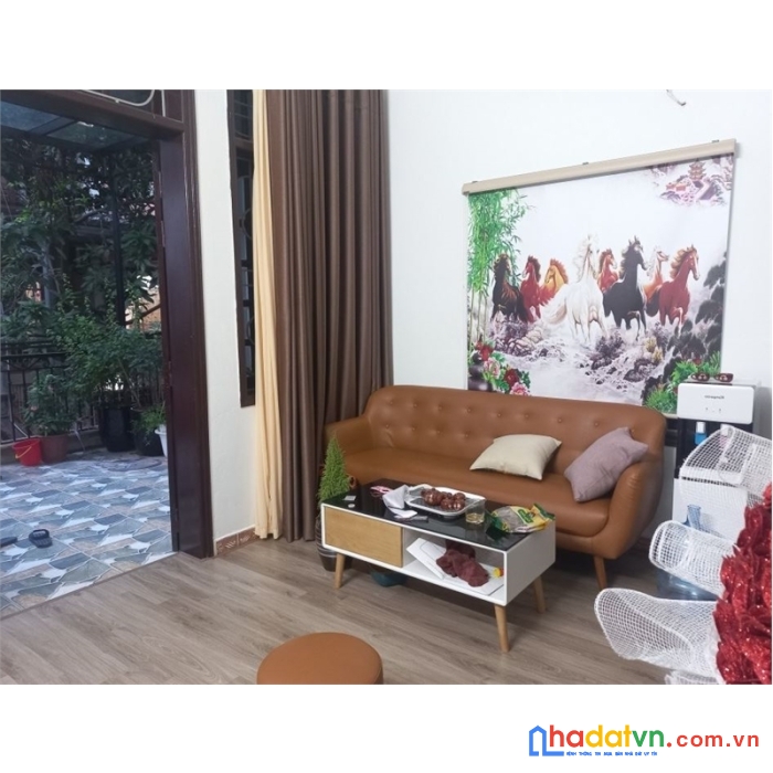 Quá hiếm! bán nhà phố ngọc lâm, 60m x 3t, ô tô tránh, kinh doanh, giá 3.7 tỷ.