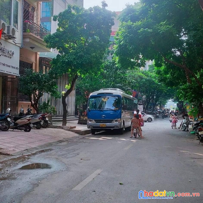 Bán nhà kinh doanh ô tô - vỉa hè - phố võ văn dũng - đống đa - ngay hồ hoàng cầu