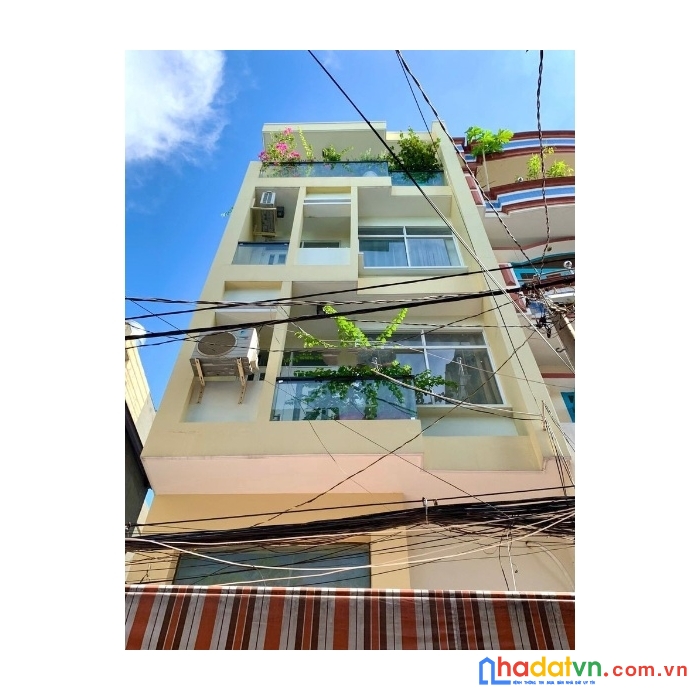 Lê hồng phong. dt (4.20 x13m) 5 lầu,10.6 tỷ