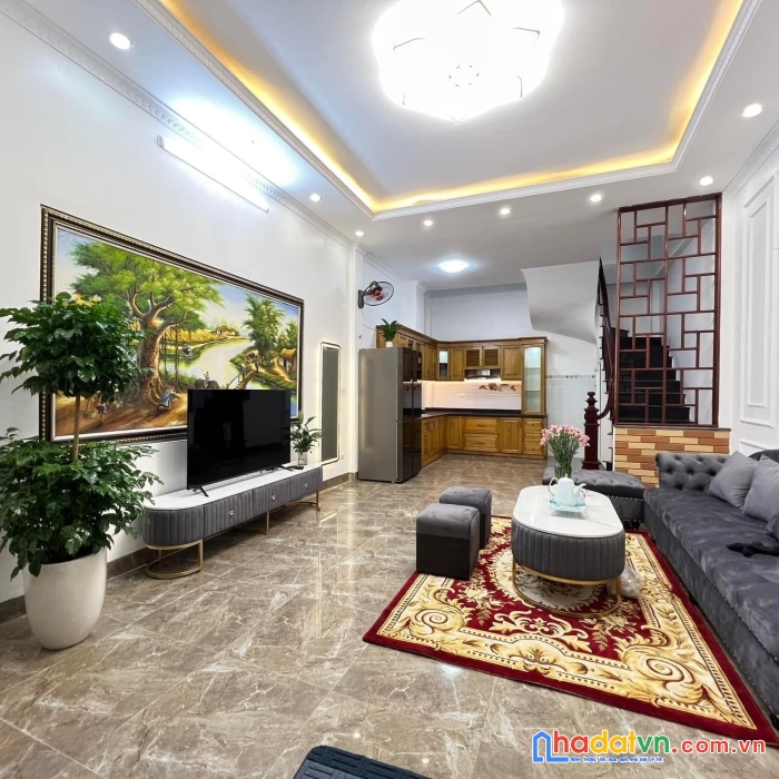 Dương quảng hàm 40m2 x 5t mt 4.2m giá 4.2 tỷ, sát phố , tung tâm , nhà mới