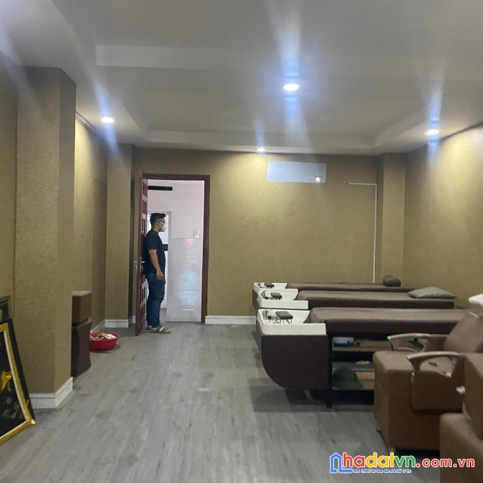 Tòa nhà kinh doanh mt trường chinh với 790m2 xd nguồn thu 50tr-chỉ 22.5 tỷ