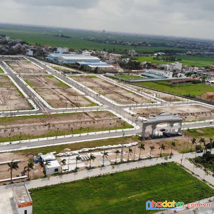 62 suất đất nền ngay trung tâm buôn hồ - đăk lắk giá chỉ 899 triệu/ nền