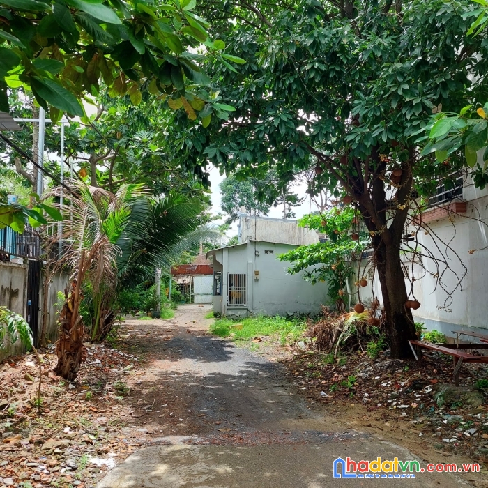 Đầu tư tốt, bán nhà mặt tiền tương lai vành đai 2,  đường số 4, trường thọ, 185m2 giá 8.6 tỷ
