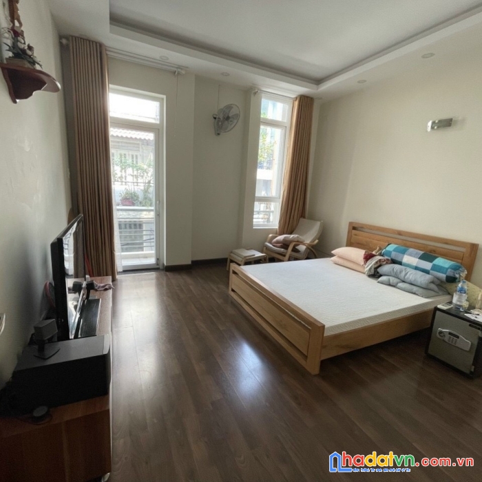 (phú nhuận) nhà đẹp nguyễn văn trỗi, 4 x 13m, 3 lầu, 8.5 tỷ bớt