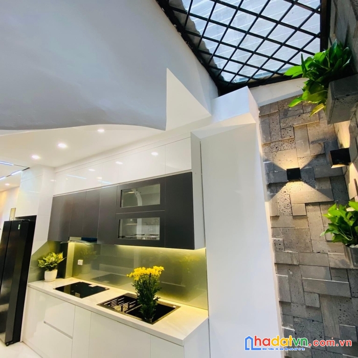 Nhà đẹp hoàng đạo thành, thanh xuân kinh doanh, ô tô đỗ 5m x 33m2 x 6 tầng x nhỉnh 4 tỷ
