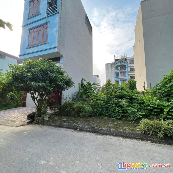 Bán đất dịch vụ hà cầu hà đông 63m2 vỉa hè ô tô tránh hơn 5 tỷ