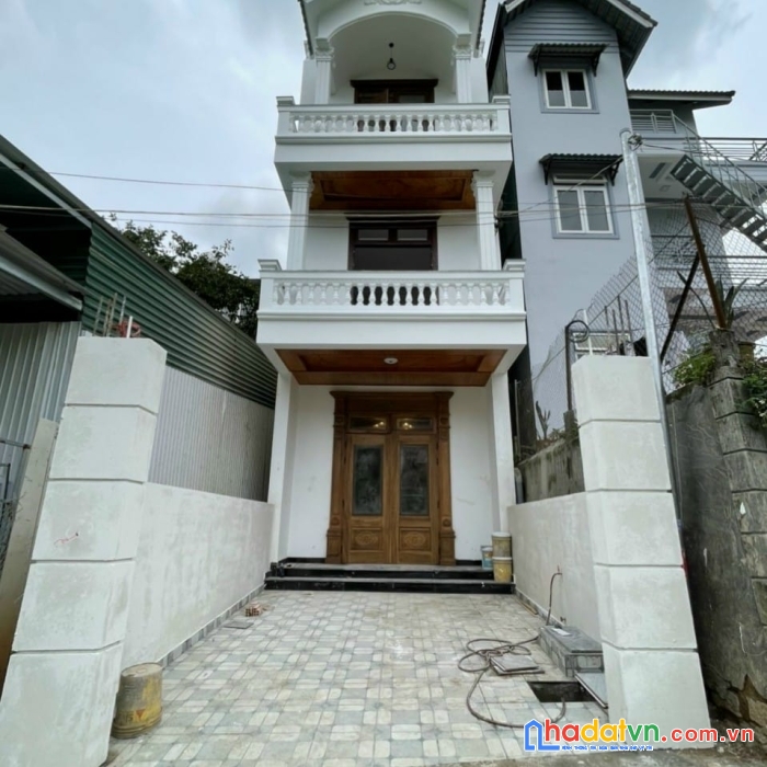 Cần bán gấp nhà đẹp mới xây gần trung tâm đường ngô quyền, đà lạt giá 7.85 tỷ