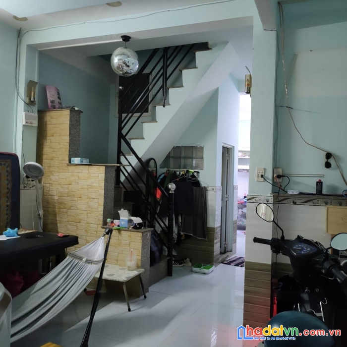 Bán gấp nhà mặt tiền trần thủ độ, tân phú, 2 tầng, 45m2 nhỉnh 3tỷ.