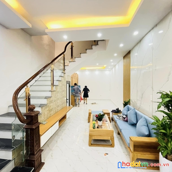 Pháo đài láng - nhà mới - 51m2 x 4t - chỉ 5.8 tỷ