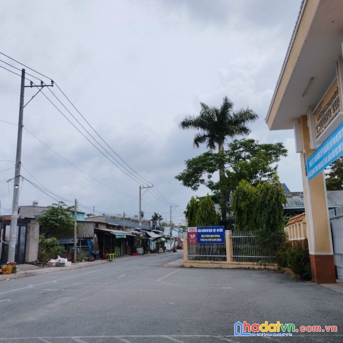 Bán nhà 78m2  ngang 5m  gần unbd & c.atrường thọ đường trước nha 12 m hoàn công