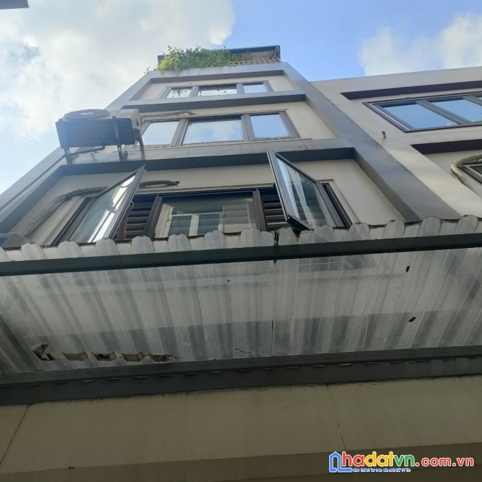 Nhà lê quang đạo 41m2 4 tầng giá chưa tới 4 tỷ