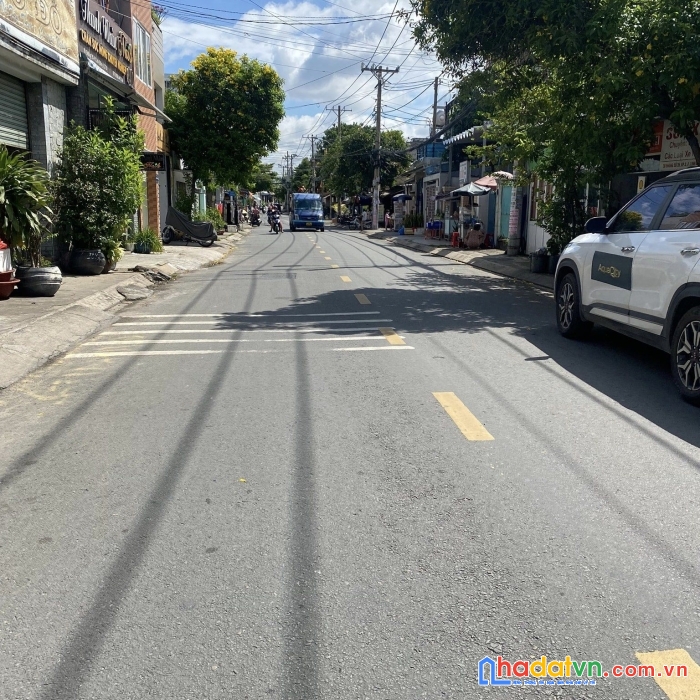 Chủ gấp bán chuyển về quê sinh sống, mặt tiền kinh doanh buôn bán, đường số 35, linh đông, 130m2,