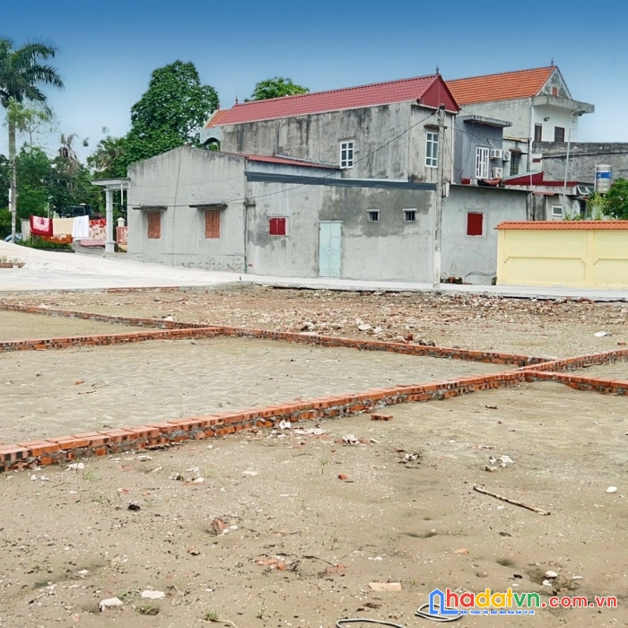Chính chủ bán ngay ô đất, đầy đủ tiện ích như chợ, siêu thị mua sắm, ngân hàng, ngay trung tâm