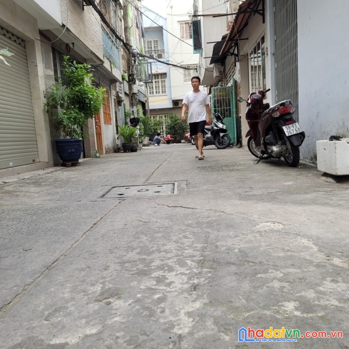 Bán nhà hxh-siêu phẩm quận 10 cạnh hà đô, nhà đẹp mê ly, hẻm ôtô, 44m2, 5 tầng 4pn, tặng nội thất