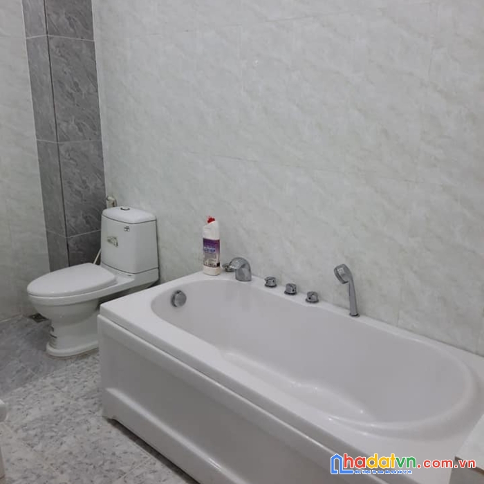 Bán gấp nhà chợ phạm văn hai, 33m2 (4x8) nở hậu, giá 3,6 tỷ