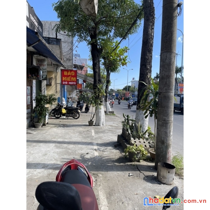 Mặt tiền tôn đức thắng gần đh bách khoa sư phạm