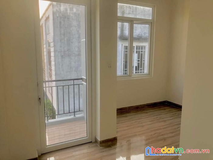 Nhà 2 tầng kiệt nguyễn văn huề gần dệt may 29/3