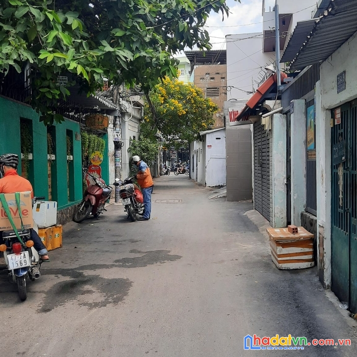 Dương văm cam, gần chợ thủ đức, thông phạm văn đồng, 5x12. 3 tỷ 750. trung tâm tp thủ đức