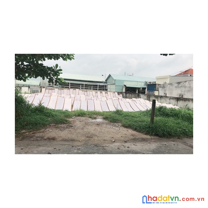 Bán đất hai mặt tiền đông thạnh 3 hóc môn,sổ vuông đẹp 17m* 22m chỉ 6,7 tỷ thương lượng