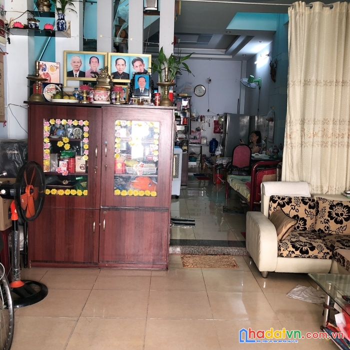 Nhà dt đẹp 4.4x14m hiếm rẻ, phạm văn chiêu, gò vấp, 2 tầng 3.xtỷ