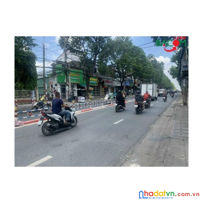 Bán lô đất siêu phẩm đẹp rẻ  135m2 full thổ cư, đường 2 ô tô thông, chỉ 3,2 tỷ thương lượng, hố