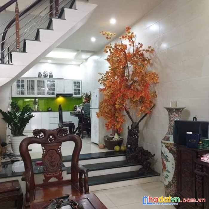 Bán nhà nguyễn văn cừ - long biên, 7 chỗ đỗ cửa, nở hậu, kinh doanh, 67m2 x 4 tầng, mt: 3.5m2. giá