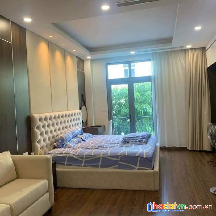 Bán nhà đầu phố phương mai, đống đa, 62m2, ô tô kinh doanh, 11.5 tỷ