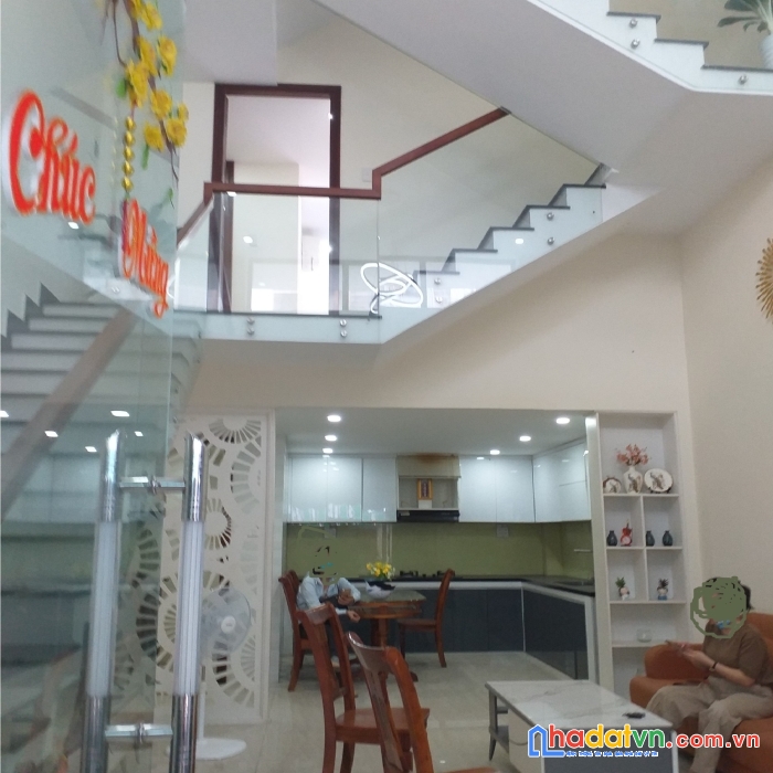 Nhà mới đẹp trần tống 52m2, 4 tầng, ngang 5