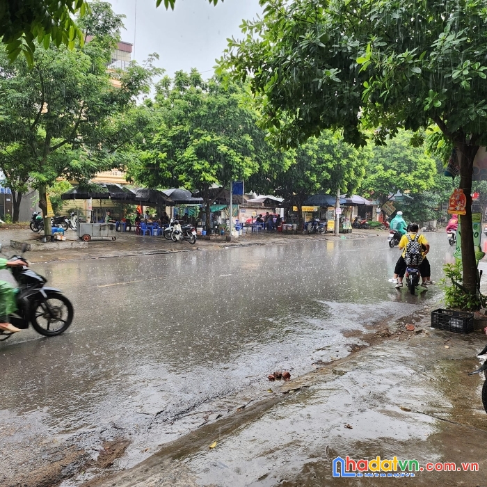 Bán nhà mặt phố hà trì kinh doanh sầm uất 48m 4 tầng 10.4 tỷ
