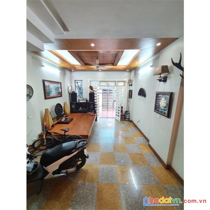 Bán nhà dương quảng hàm ngõ ô tô nội thất vip 77m2 x 5 tầng chỉ 11 tỷ