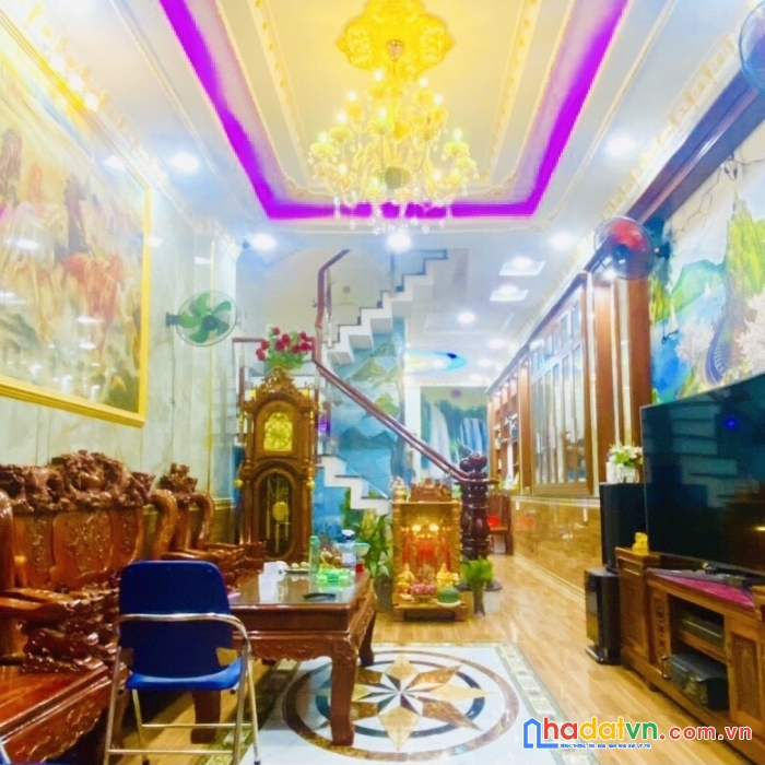 5c ra mặt tiền huỳnh văn bánh 50m2 3 tầng tặng nội thất nhỉnh 5tỷ