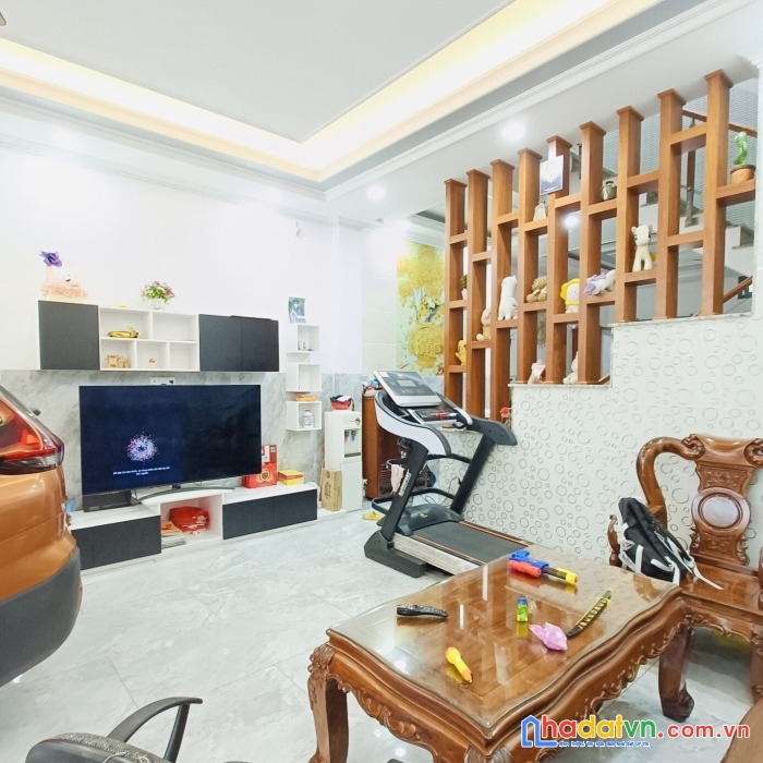 Nhà mới ở ngay hoàng hoa thám 94m2 - ngang 5m1tr2l 4pn hẻm ôtô giá 7 tỷ5