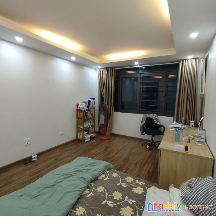 Bán nhà đường xuân thủy, cầu giấy, 75m2, 6t, tm, 15p, 70tr/thg, gần đh sư phạm, giá 13.5 tỷ.