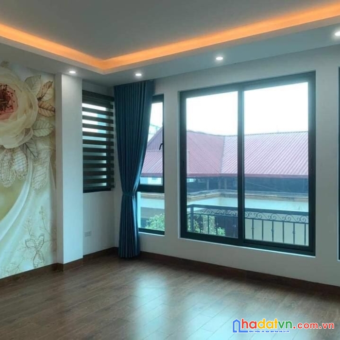 Bán nhà mặt phố quận đống đa. 60m2 – 6 tầng – mt 5m, kinh doanh đỉnh của chóp, giá 15 tỷ.