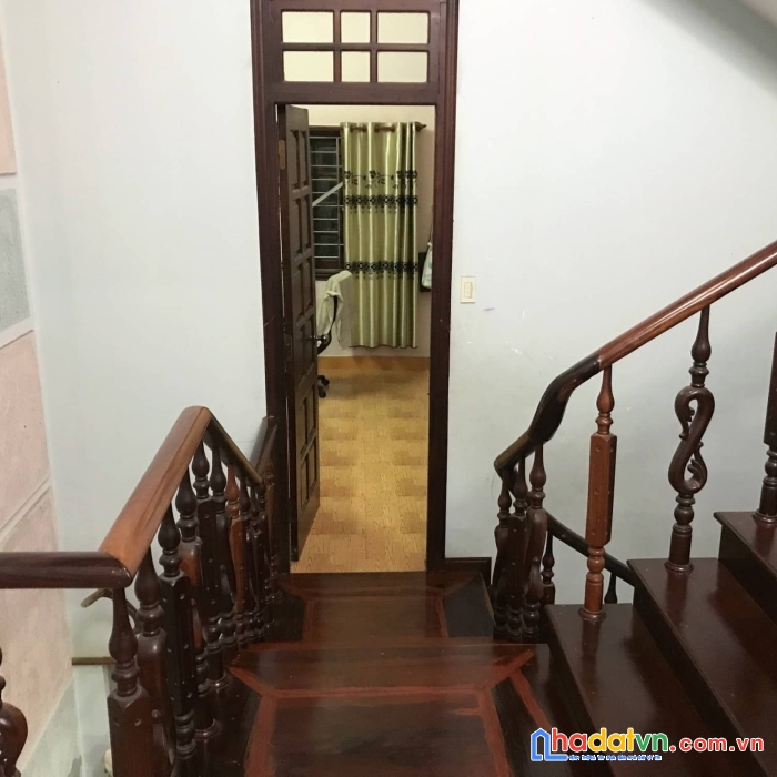 Nhà mặt tiền phùng chí kiên, cách biển vài bước chân – giá tốt.