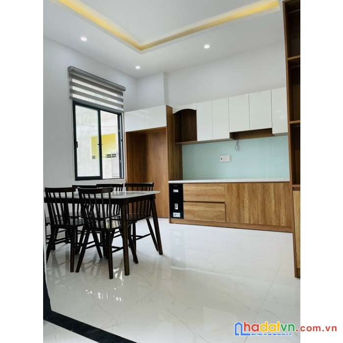 Nhà mới xây 3 tầng trần đình tri gần biển giá 3,29 tỷ có tlcc