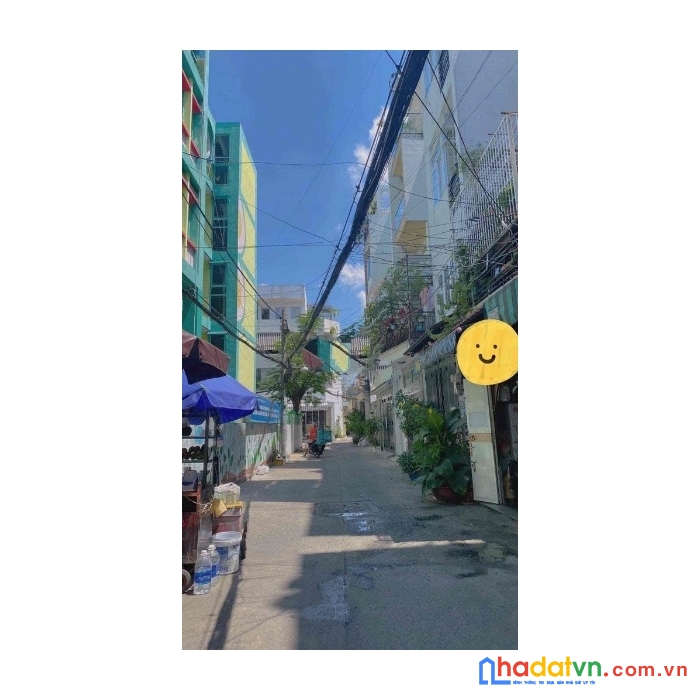 Hẻm xe hơi. dt: 4m x 11m. 4 tầng. gía 8.6 tỷ