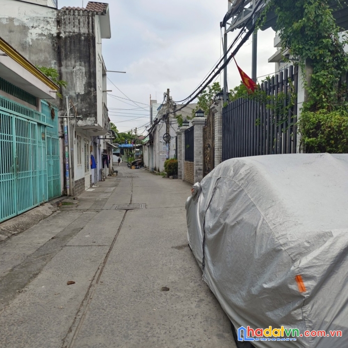 Bán nhà hxh 5m bình tân giáptân phú - c4 - 70m2 - 4.6 tỷ